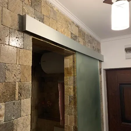 Gul Mona Apartman Saturn