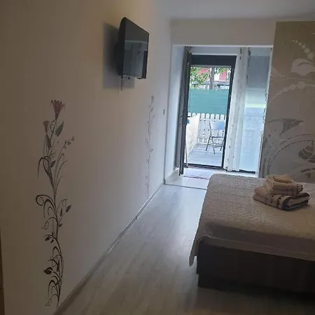 Gul Mona Apartman