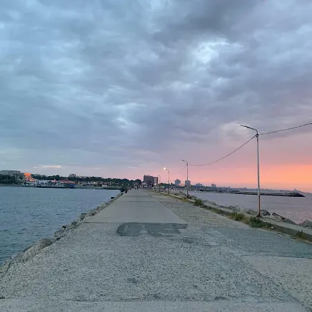 Gul Mona Apartment *